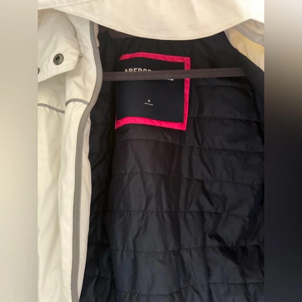 Abercrombie White Hooded Ski Jacket - Picture 5 of 11